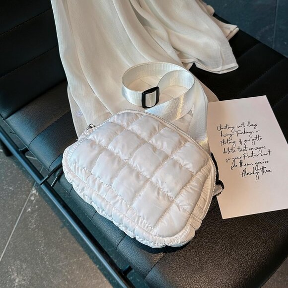 Chic Quilted Travel Accessory - Small Pink Puffer Belt Bag with Versatile Styles - Picture 7 of 8